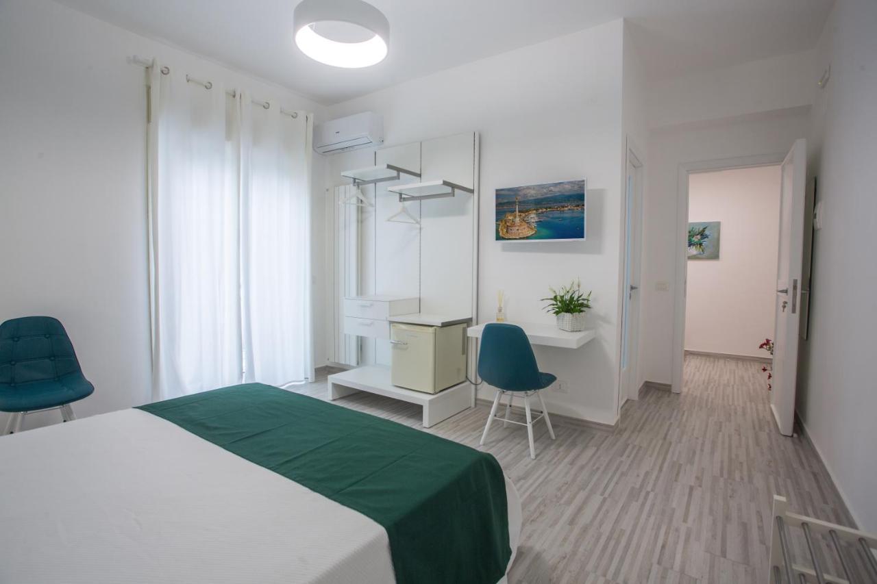 B&B Al Centro Мессіна Екстер'єр фото